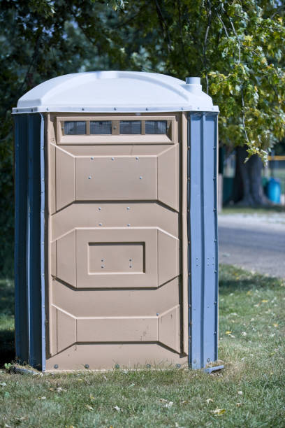 Best Best portable toilet rental  in Shawnee, KS